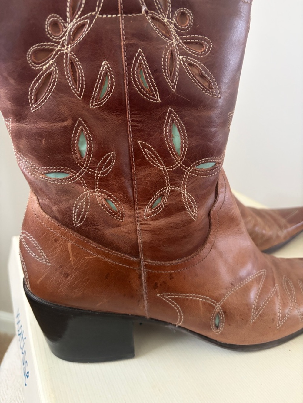 Matisse Brown Leather Pointed-Toe Western Boots - Picture 5 of 10